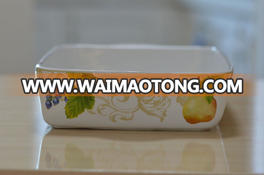 Food Safety Personalized Ceramic Bakeware With Handle